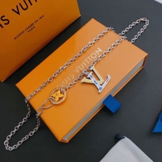 Louis Vuitton Necklaces